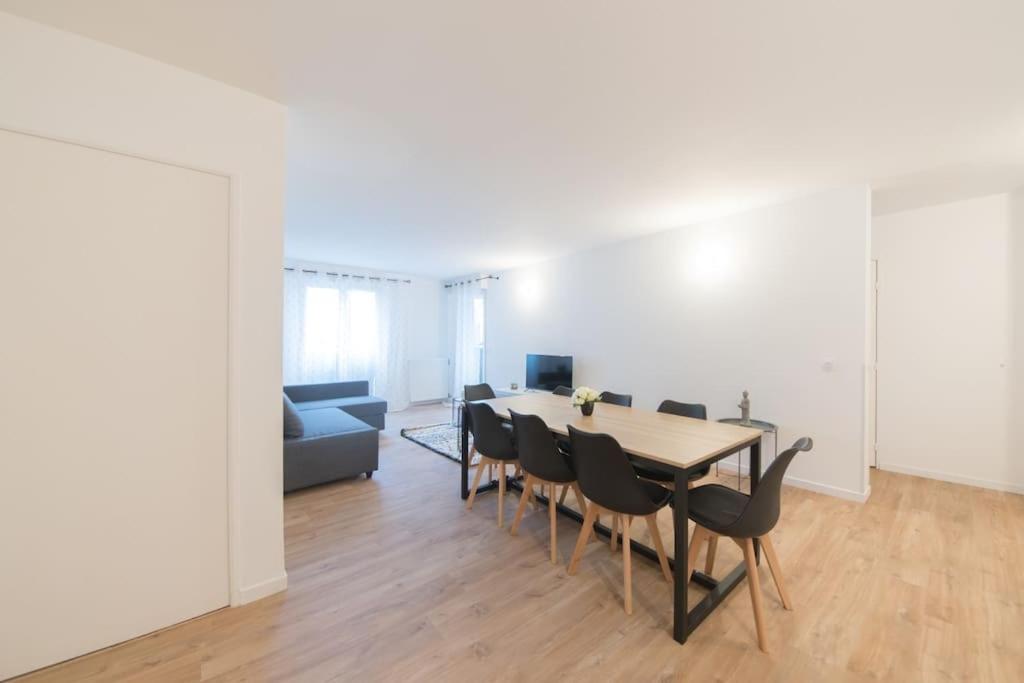 Suite Moderne Familiale 8 Pers - Disney 10M - 2 Sdb Bussy-Saint-Georges Exterior foto